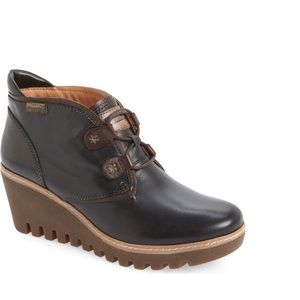 Pikolinos Maple Wedge Bootie